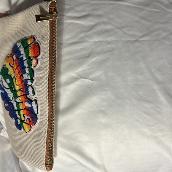 EUC-Micheal Kors Large Rainbow Pride Heart Logo Canvas Zip Pouch. Natural - Picture 8 of 9